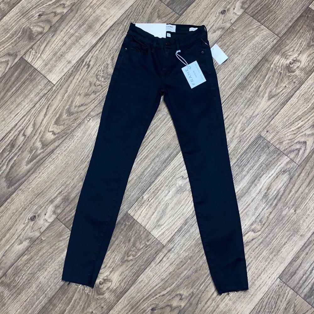 Frame Le Skinny de Jeanne Mid Rise Skinny Fit Jean
